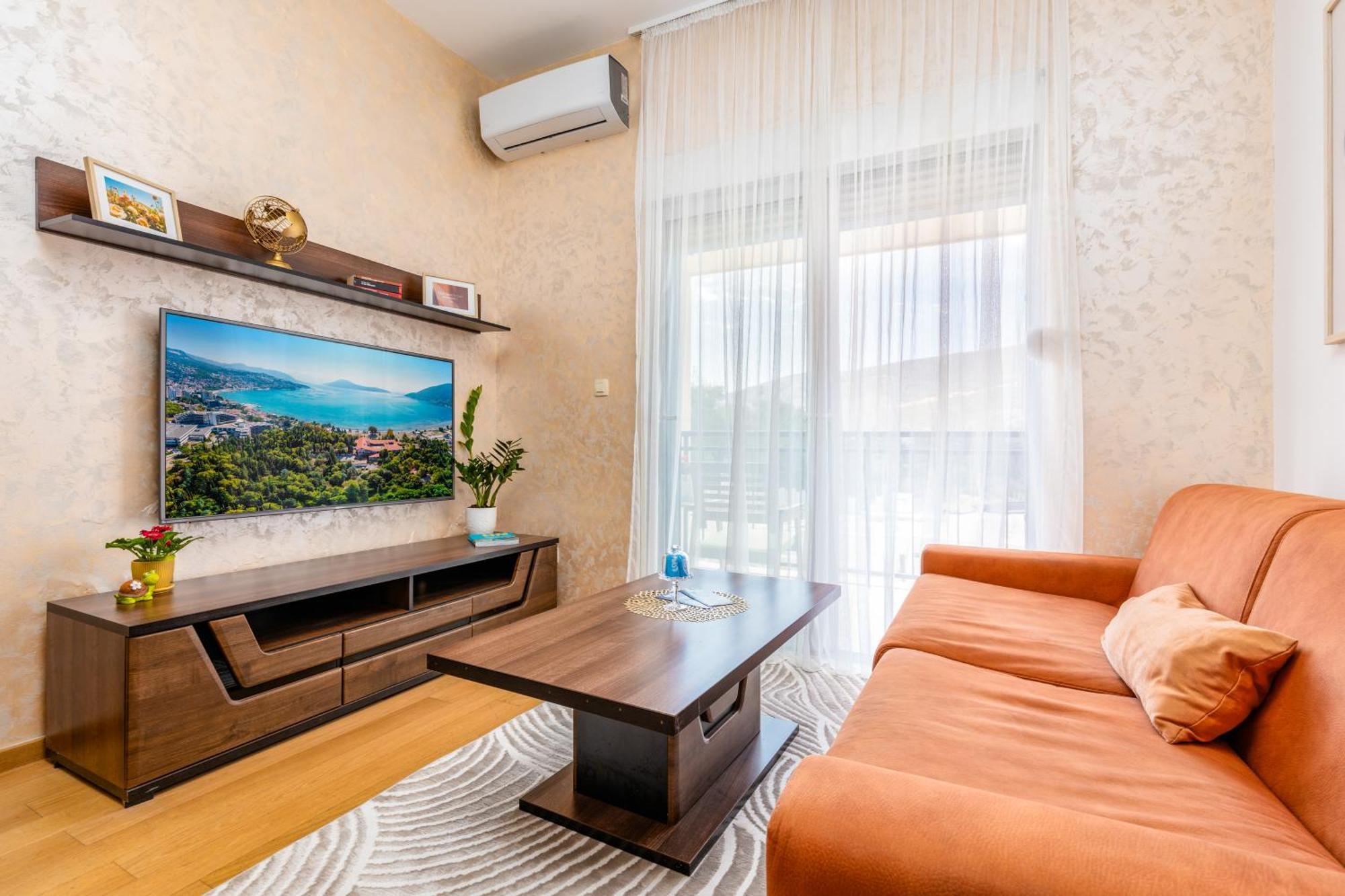Apart Hotel M S Katunjanin Herceg Novi Exterior photo
